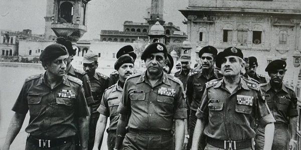 Declassification of War Histories